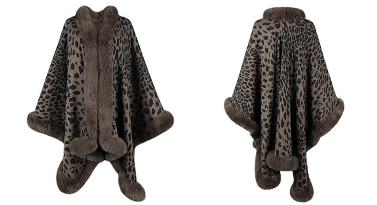 Thick Warm Fur Collar Cape
