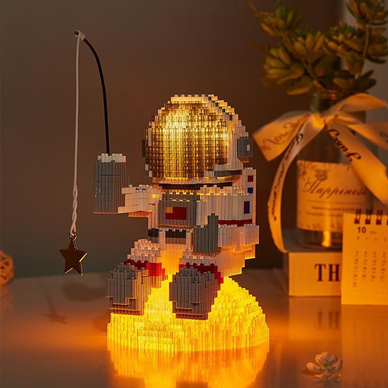 Mini Building Blocks - Astronaut Ultraman