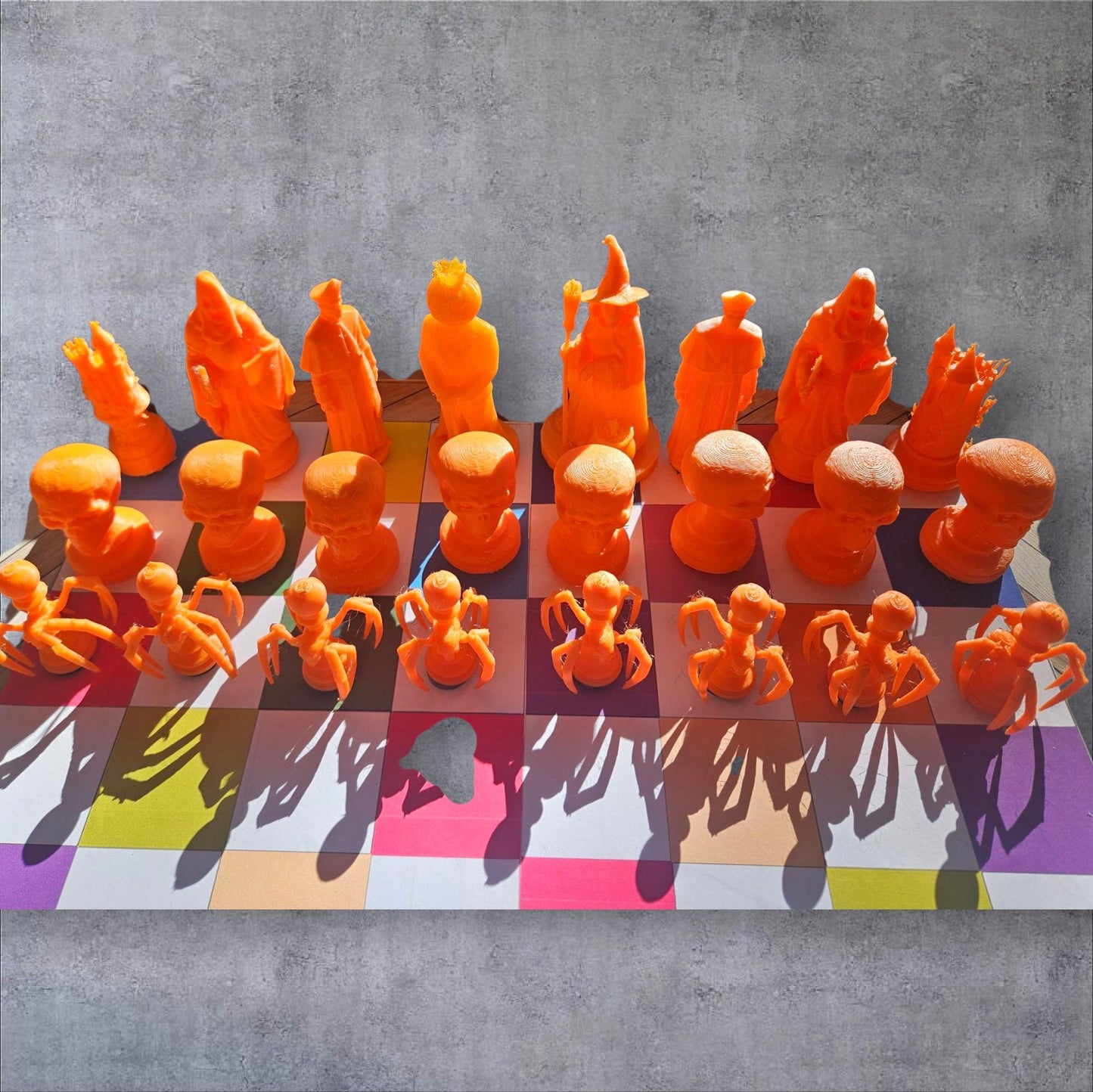 Halloween Themed 3D Printed Chess Set - Magnetic