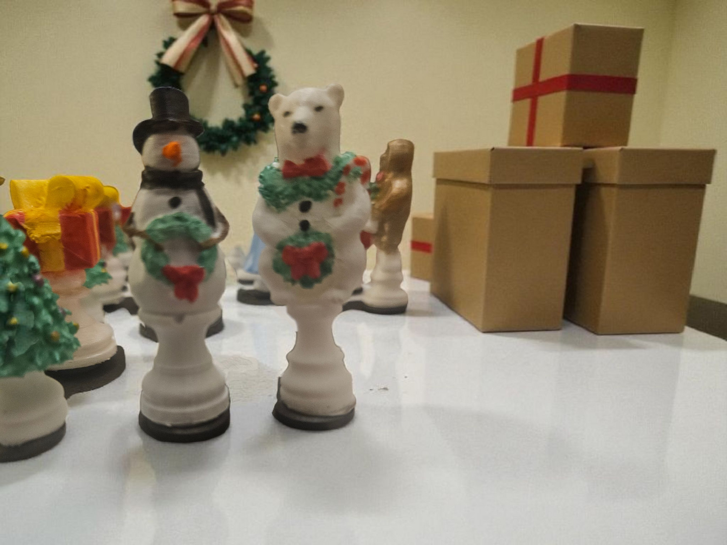 Christmas Themed 3D Printed Chess Set - Magnetic