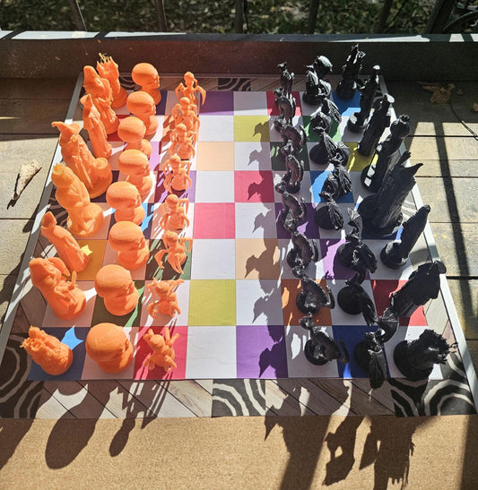 Halloween Themed 3D Printed Chess Set - Magnetic